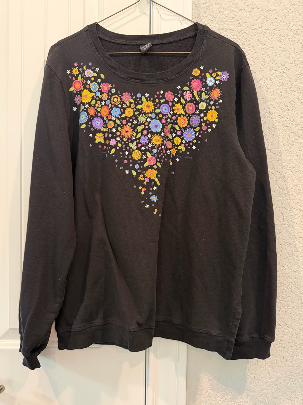 Sabaku Black Floral-Print Women's Sweatshirt